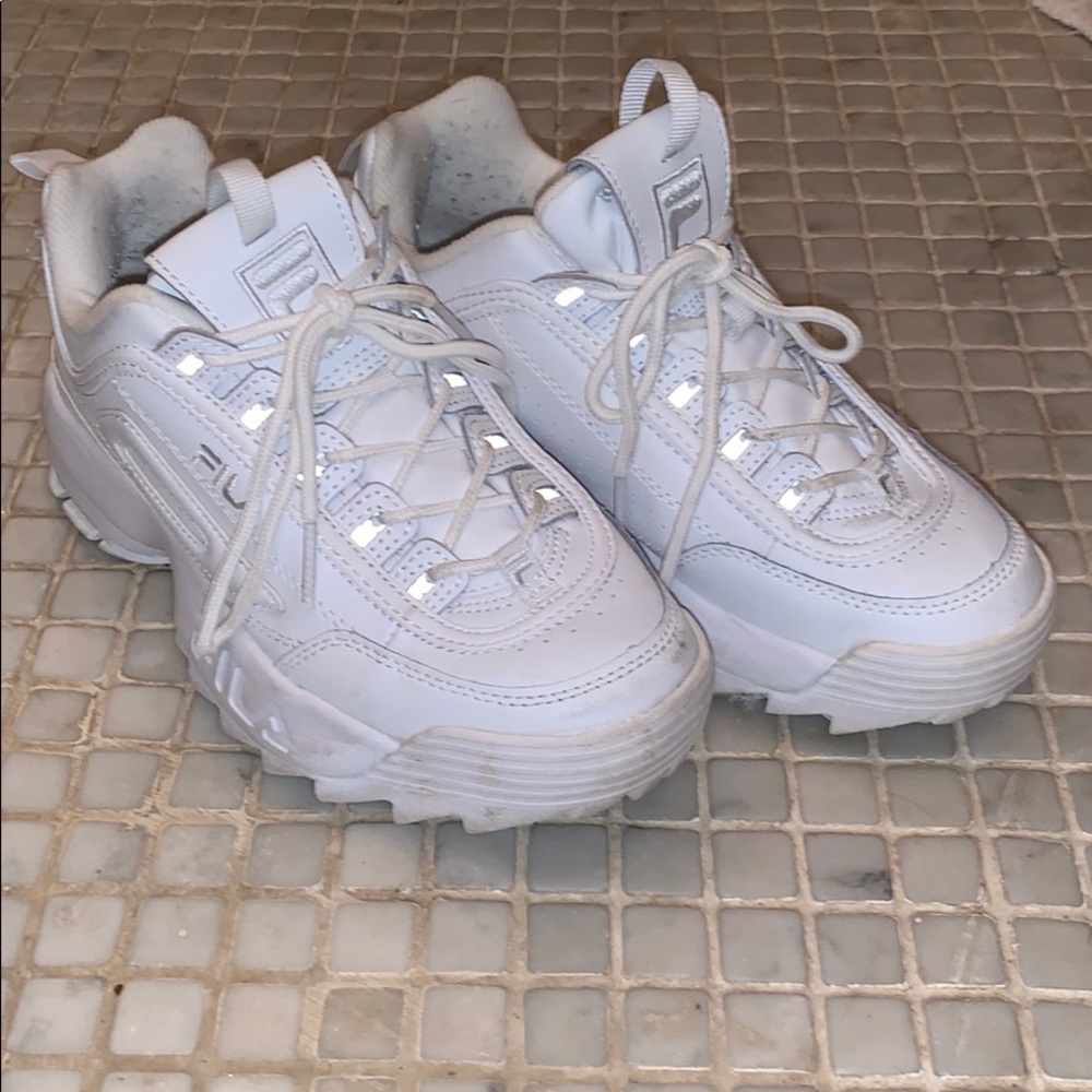 Fila disrupters 7 1/2